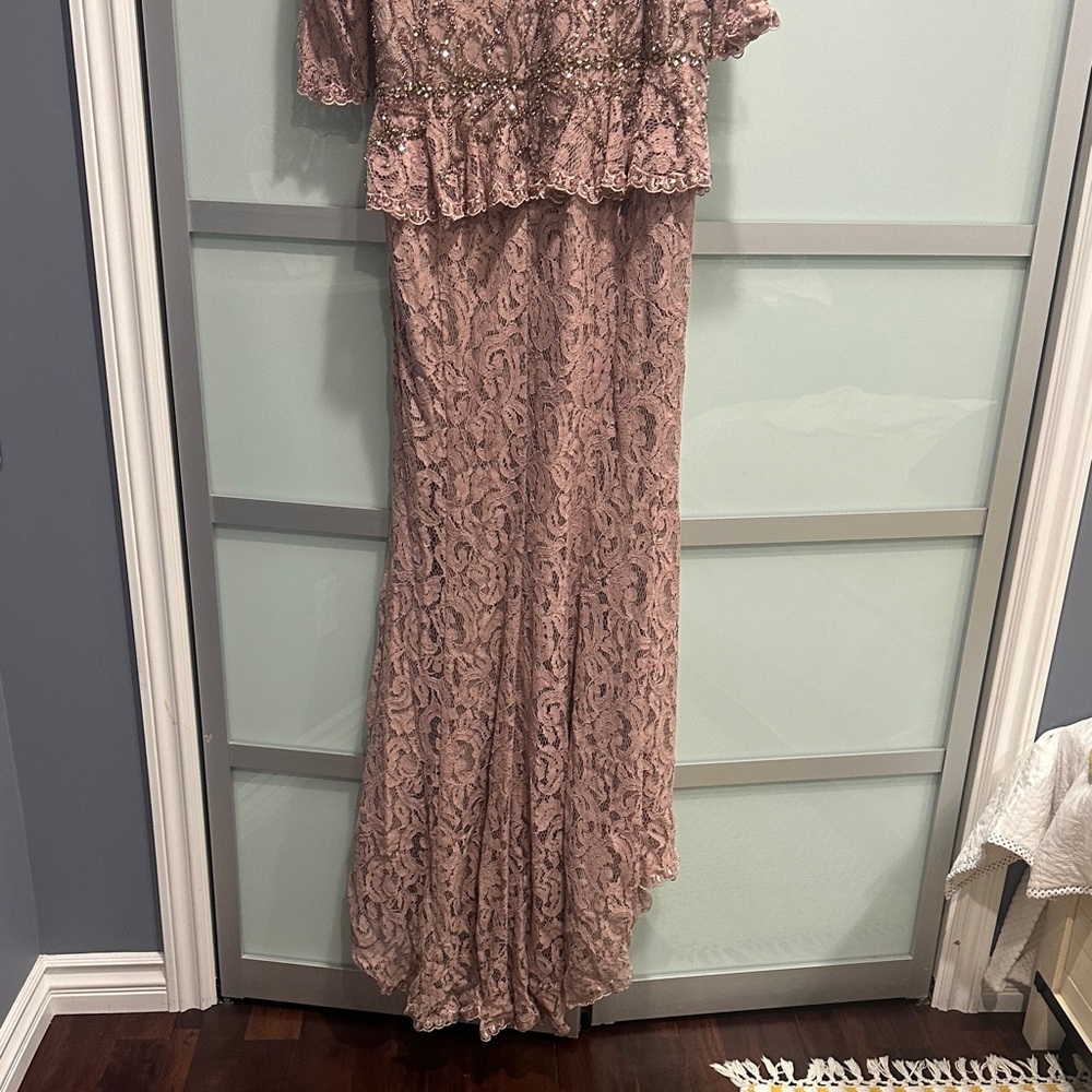 Chic Lace High-Low Dress in Blush - Picture 7 of 7